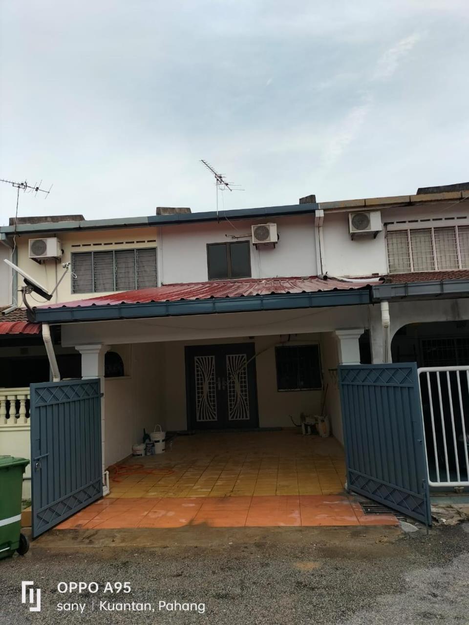 Hs Homestay Cenderawasih Kuantan Town Exteriér fotografie